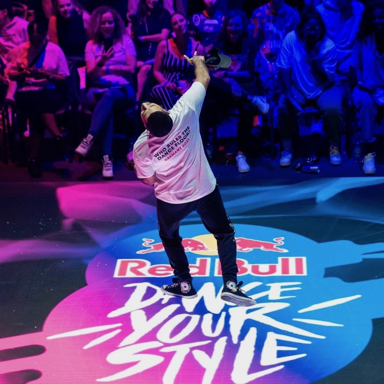 Milad Samim performt beim Red Bull Battle – Spannung, Präzision und Bewegungskraft